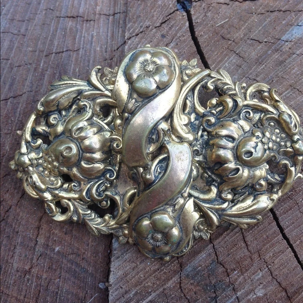 Antique Brooch Pin